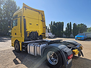 MAN TGX 18.480 EU6 Standard Hidr. szett Michelin gumik