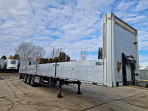 Schwarzmüller S1J Standard Oldalfalas