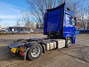 Mercedes-Benz Actros 1845