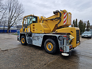 Demag 4X4 önjáró daru 25T