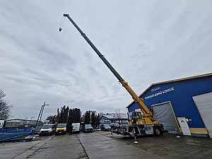 Demag 4X4 önjáró daru 25T