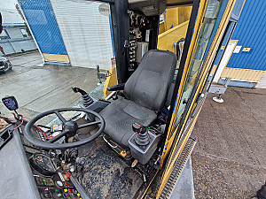 Demag 4X4 önjáró daru 25T