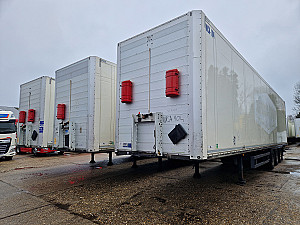 Schmitz SCB szigetelt alu doboz dupla bogi Varios